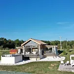 別荘 Traeumen Im Perigord By Interhome *