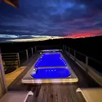 Traeumen Im Perigord By Interhome エイメ