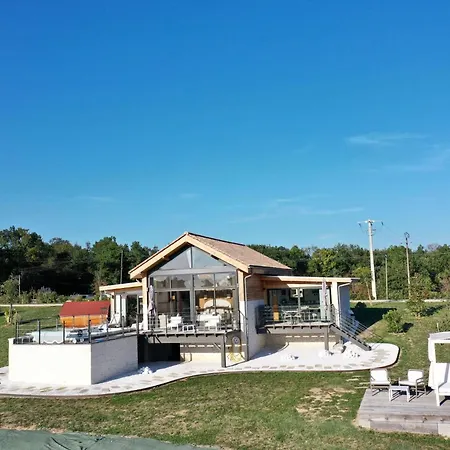 Feriehus Traeumen Im Perigord By Interhome *